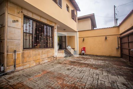 Casa à venda com 275m², 4 quartos e 3 vagas Casa à venda com 275m², 4 quartos e 3 vagasGaragem