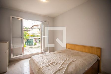 Casa à venda com 275m², 4 quartos e 3 vagas Casa à venda com 275m², 4 quartos e 3 vagasQuarto 3