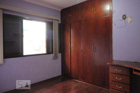 Quarto 3 de casa para alugar com 3 quartos, 270m² em Jardim Cachoeira, São Paulo