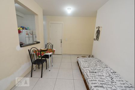 Sala de apartamento para alugar com 2 quartos, 46m² em Ponte Grande, Guarulhos