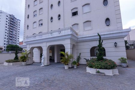 Apartamento à venda com 34m², 1 quarto e 1 vaga Apartamento à venda com 34m², 1 quarto e 1 vagaFachada