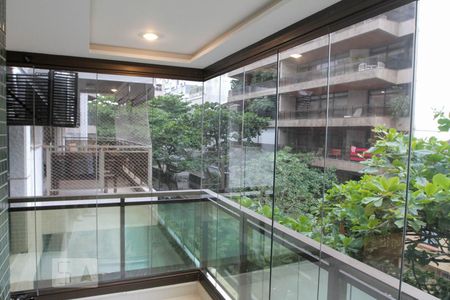 Varanda  de apartamento para alugar com 1 quarto, 44m² em Leblon, Rio de Janeiro