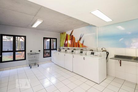 Apartamento à venda com 70m², 2 quartos e 1 vaga Apartamento à venda com 70m², 2 quartos e 1 vagaLavanderia