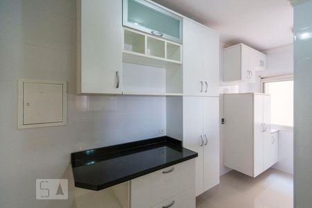 Apartamento para alugar com 74m², 2 quartos e 1 vagaCozinha