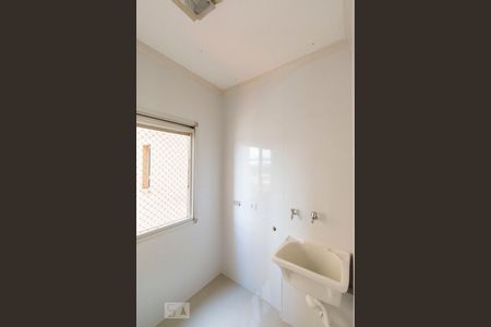 Apartamento para alugar com 74m², 2 quartos e 1 vagaÁrea de serviço