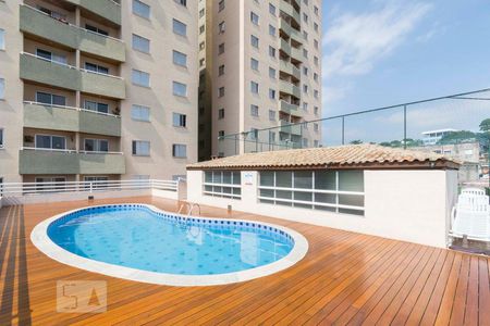 Apartamento para alugar com 74m², 2 quartos e 1 vagaPiscina