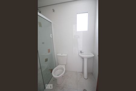 banheiro de apartamento para alugar com 1 quarto, 35m² em Jardim Japão, São Paulo
