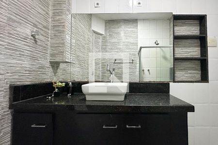 Apartamento à venda com 134m², 3 quartos e sem vagaBanheiro Social