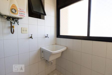 Apartamento à venda com 55m², 2 quartos e 1 vaga Apartamento à venda com 55m², 2 quartos e 1 vagaÁrea de Serviço