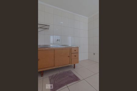 Cozinha de casa à venda com 6 quartos, 300m² em Vila Firmiano Pinto, São Paulo