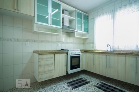 1º piso - Cozinha de casa de condomínio à venda com 4 quartos, 220m² em Chácara das Pedras, Porto Alegre