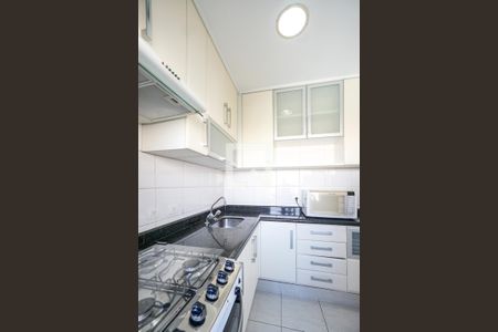 Apartamento para alugar com 78m², 2 quartos e 2 vagasCozinha