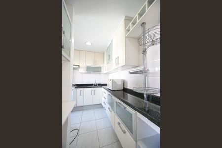 Apartamento para alugar com 78m², 2 quartos e 2 vagasCozinha