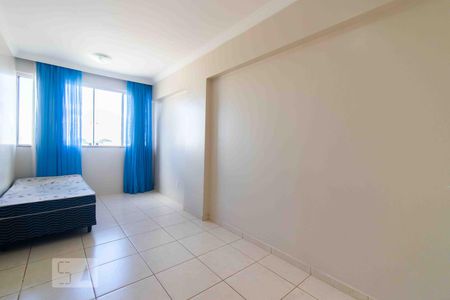 Quarto 01 de apartamento para alugar com 3 quartos, 87m² em Areal, Brasília