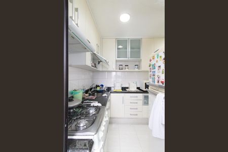 Apartamento para alugar com 78m², 2 quartos e 2 vagasCozinha 