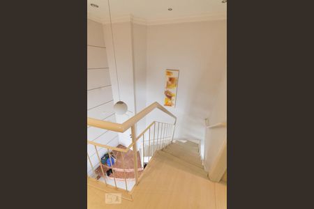 Apartamento para alugar com 78m², 2 quartos e 2 vagasEscada 