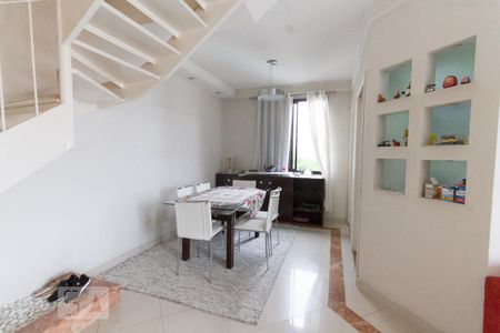 Sala  de apartamento para alugar com 2 quartos, 78m² em Chácara Santo Antônio (zona Leste), São Paulo