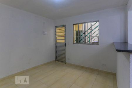 Sala de casa de condomínio para alugar com 1 quarto, 39m² em Vila Dom Pedro I, São Paulo