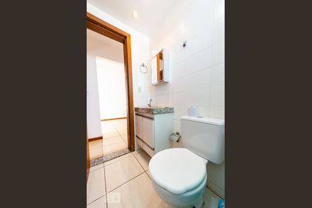 Banheiro de apartamento à venda com 2 quartos, 68m² em Nova Gameleira, Belo Horizonte