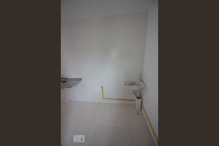Cozinha e Área de Serviço de apartamento à venda com 2 quartos, 45m² em Camorim, Rio de Janeiro