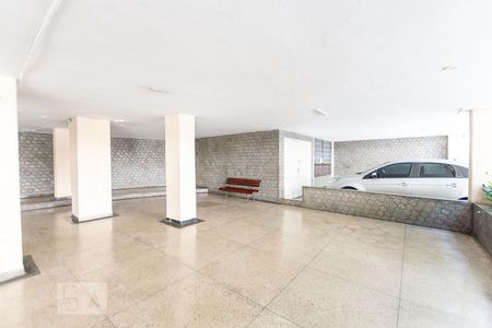 Apartamento à venda com 77m², 2 quartos e sem vagaÁrea Comum - Playground