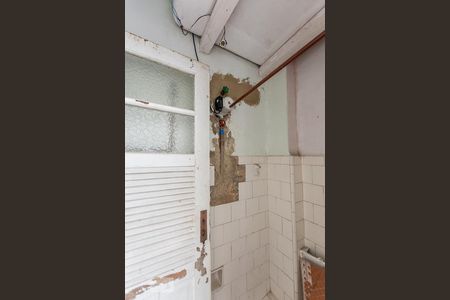 Apartamento à venda com 77m², 2 quartos e sem vagaBanheiro de Serviço