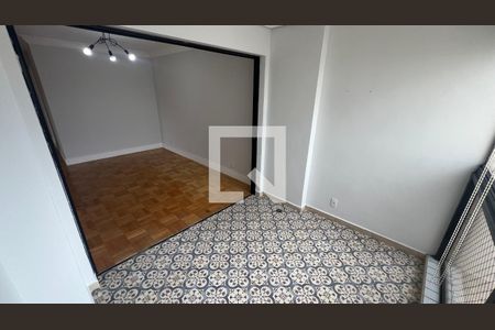 Apartamento para alugar com 91m², 3 quartos e 2 vagas Apartamento para alugar com 91m², 3 quartos e 2 vagasVaranda