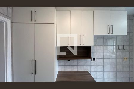 Apartamento para alugar com 91m², 3 quartos e 2 vagas Apartamento para alugar com 91m², 3 quartos e 2 vagasCozinha