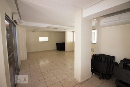 Apartamento para alugar com 68m², 3 quartos e 1 vagaÁrea comum - Salão de festas