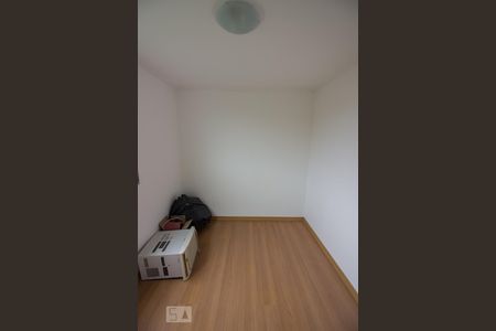 Quarto 2 de apartamento para alugar com 3 quartos, 68m² em Taquara, Rio de Janeiro