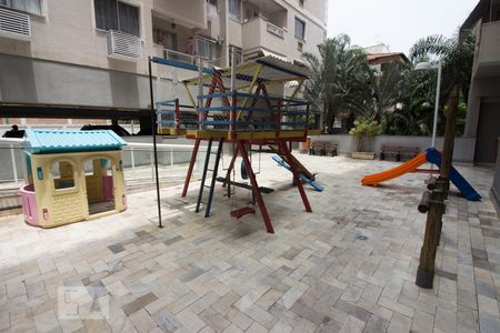 Apartamento para alugar com 68m², 3 quartos e 1 vagaÁrea Comum - Playground