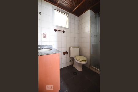 Banheiro de apartamento à venda com 3 quartos, 72m² em Jardim Londrina, São Paulo