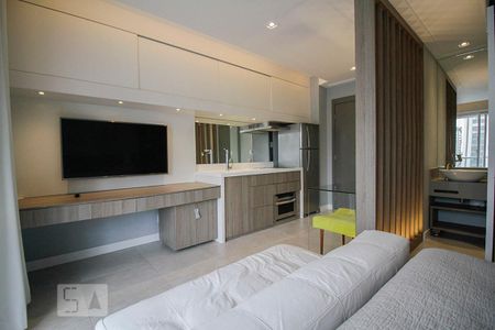 Quarto / Sala de kitnet/studio para alugar com 1 quarto, 30m² em Perdizes, São Paulo