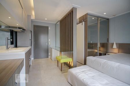 Quarto / Sala de kitnet/studio para alugar com 1 quarto, 30m² em Perdizes, São Paulo