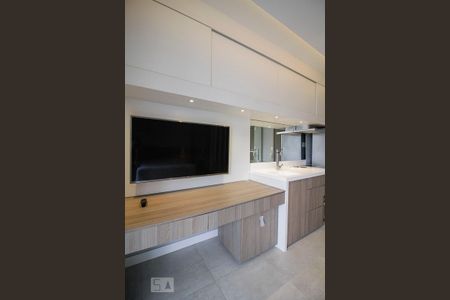 Sala de kitnet/studio para alugar com 1 quarto, 30m² em Perdizes, São Paulo