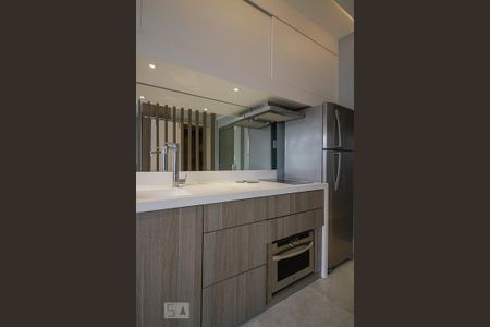 Cozinha de kitnet/studio para alugar com 1 quarto, 30m² em Perdizes, São Paulo