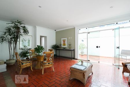 Apartamento à venda com 48m², 1 quarto e 1 vagaHall