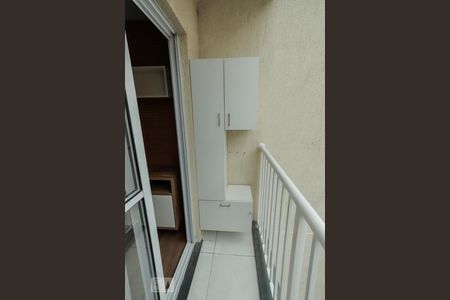 Apartamento para alugar com 52m², 2 quartos e 1 vaga Apartamento para alugar com 52m², 2 quartos e 1 vagaVaranda