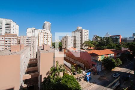 Vista da Varanda de apartamento à venda com 3 quartos, 70m² em Pinheiros, São Paulo