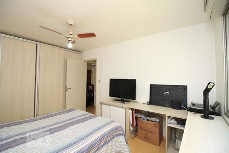 Dormitorio 1  de apartamento para alugar com 2 quartos, 62m² em São João, Porto Alegre