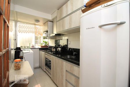 Cozinha de apartamento para alugar com 2 quartos, 62m² em São João, Porto Alegre