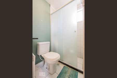 Apartamento à venda com 79m², 2 quartos e 2 vagasBanheiro da Suíte