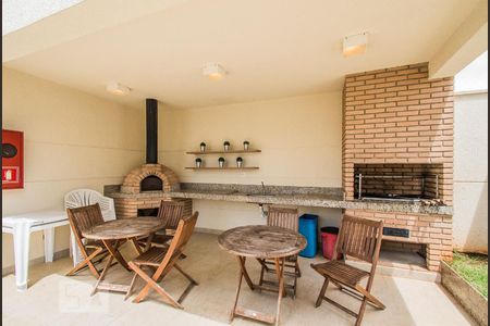 Apartamento à venda com 79m², 2 quartos e 2 vagasÁrea Comum - Churrasqueira