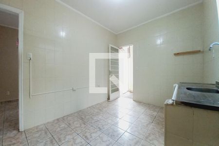 Casa para alugar com 90m², 2 quartos e 1 vaga Casa para alugar com 90m², 2 quartos e 1 vagaCozinha