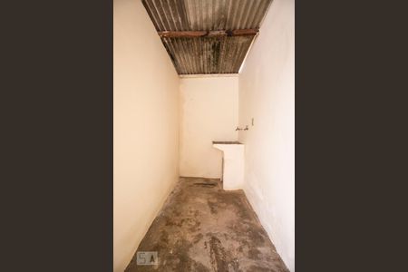 area de serviço de casa para alugar com 2 quartos, 70m² em Vila Teixeira, Campinas