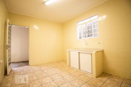 cozinha de casa para alugar com 2 quartos, 70m² em Vila Teixeira, Campinas