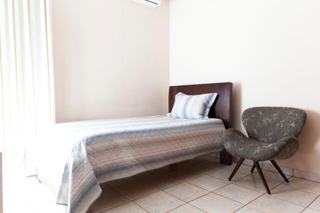Casa à venda com 160m², 3 quartos e 3 vagas Casa à venda com 160m², 3 quartos e 3 vagasQuarto 1