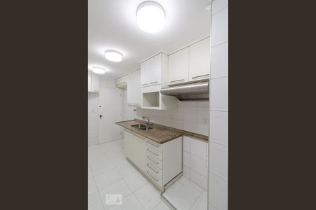 Apartamento à venda com 100m², 3 quartos e 2 vagasCozinha