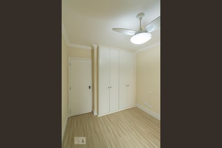 Apartamento à venda com 100m², 3 quartos e 2 vagasQuarto 2