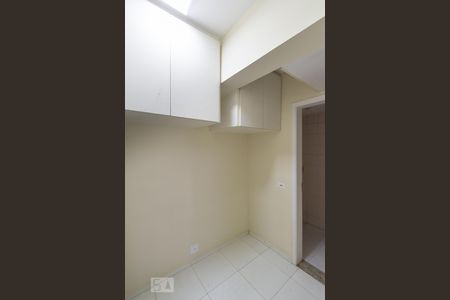 Apartamento à venda com 100m², 3 quartos e 2 vagasQuarto de Serviço